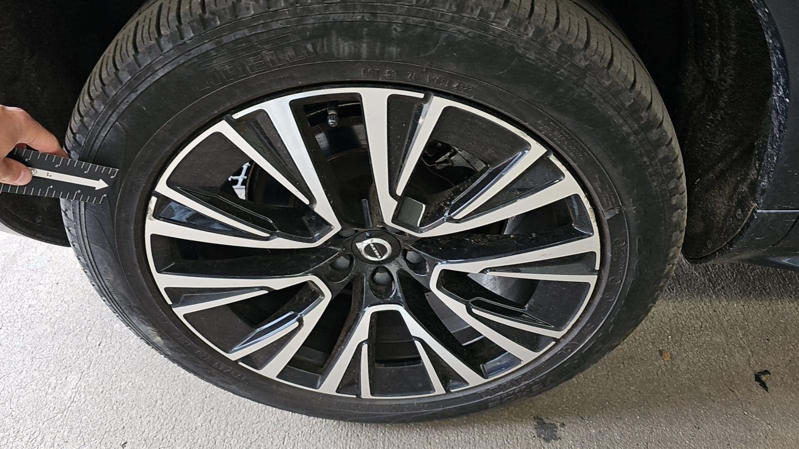 2024 Volvo XC90 Recharge T8 Plus AWD