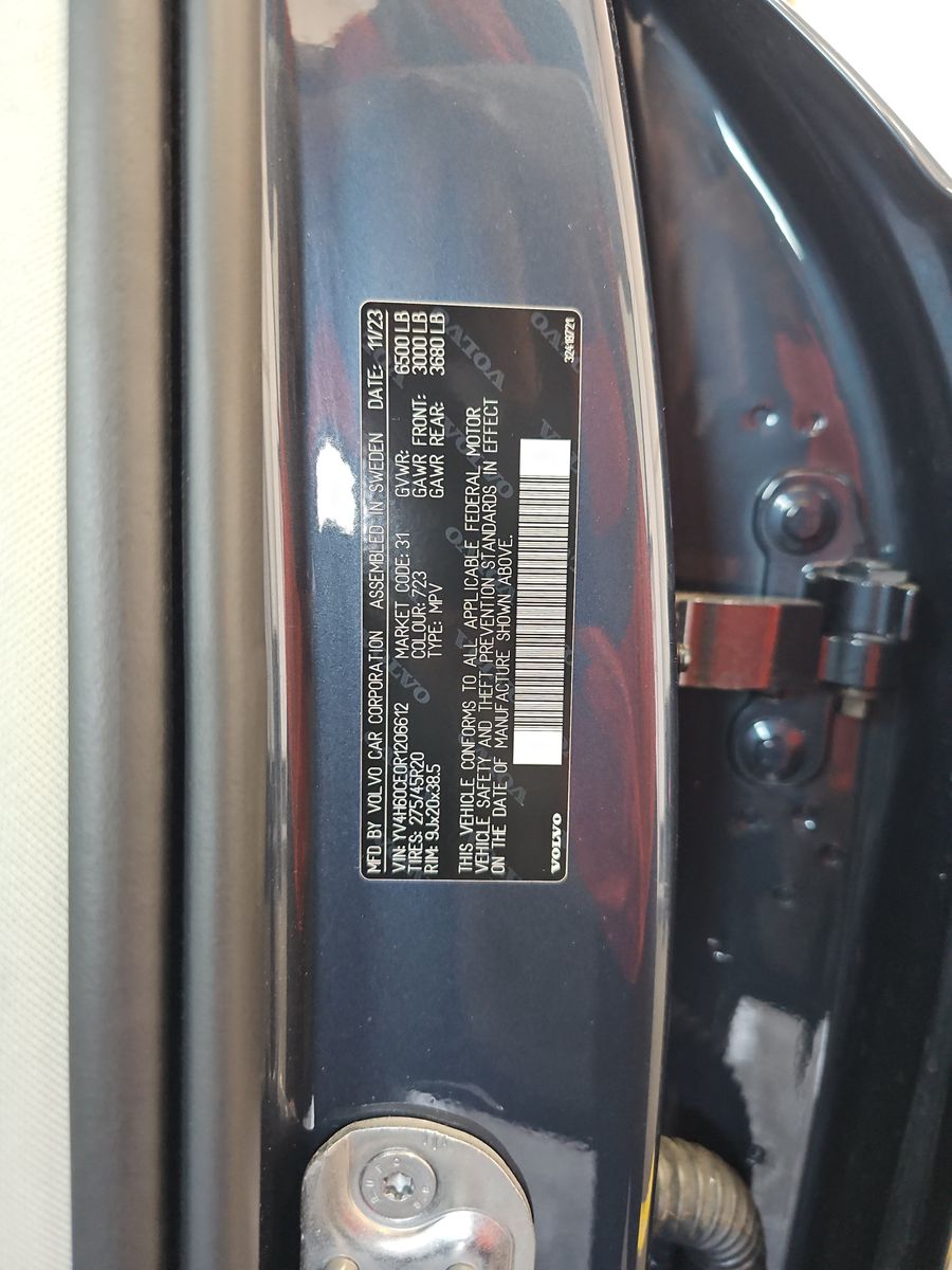 2024 Volvo XC90 Recharge T8 Plus AWD