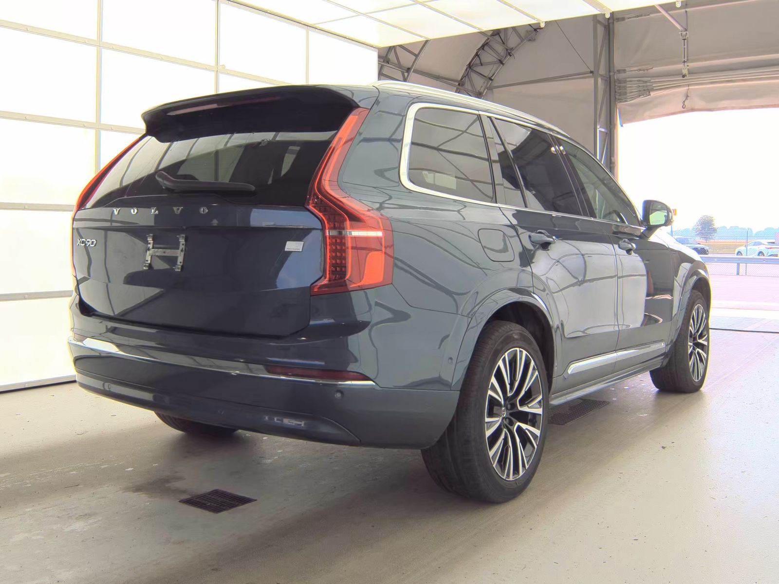 2024 Volvo XC90 Recharge T8 Plus AWD