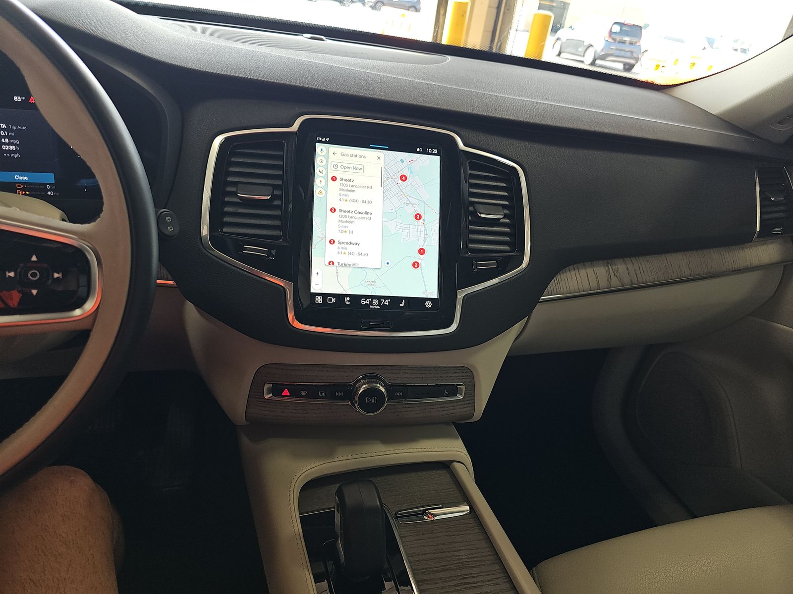 2024 Volvo XC90 Recharge T8 Plus AWD