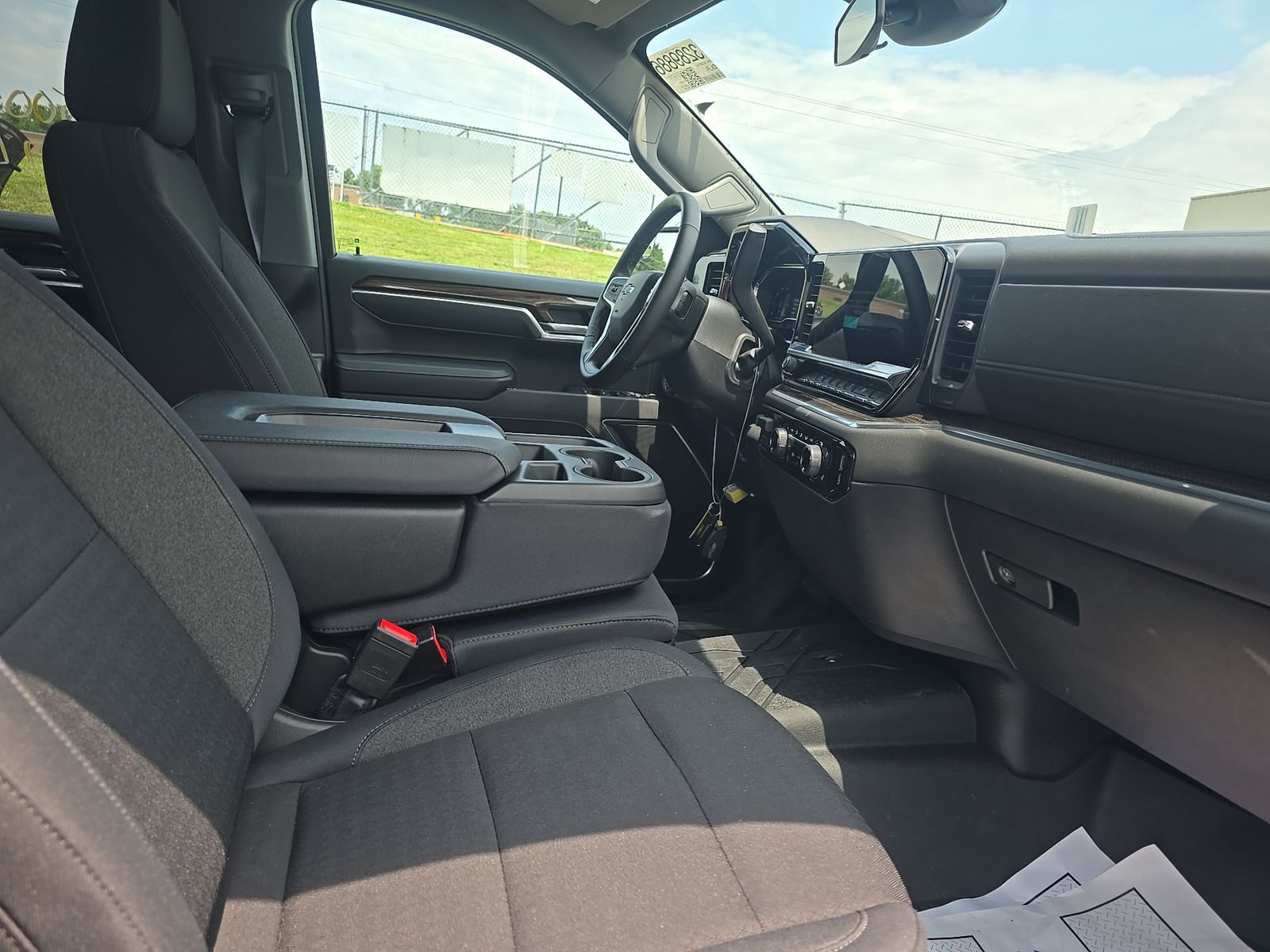 2025 Chevrolet Silverado 1500 RST AWD