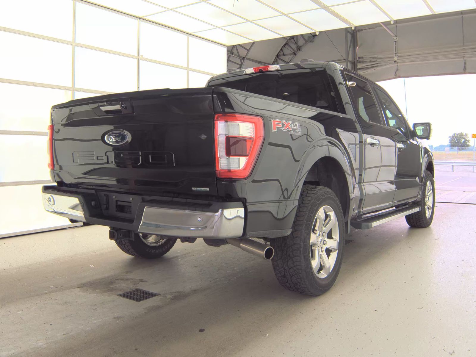 2023 Ford F-150 Lariat AWD