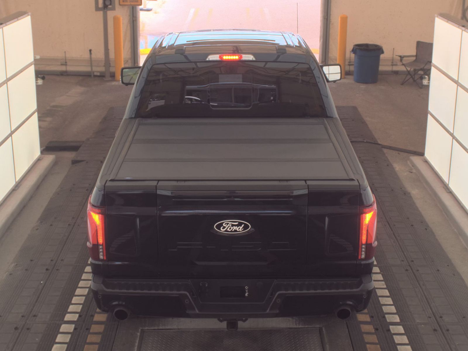 2025 Ford F-150 Hybrid Lariat AWD