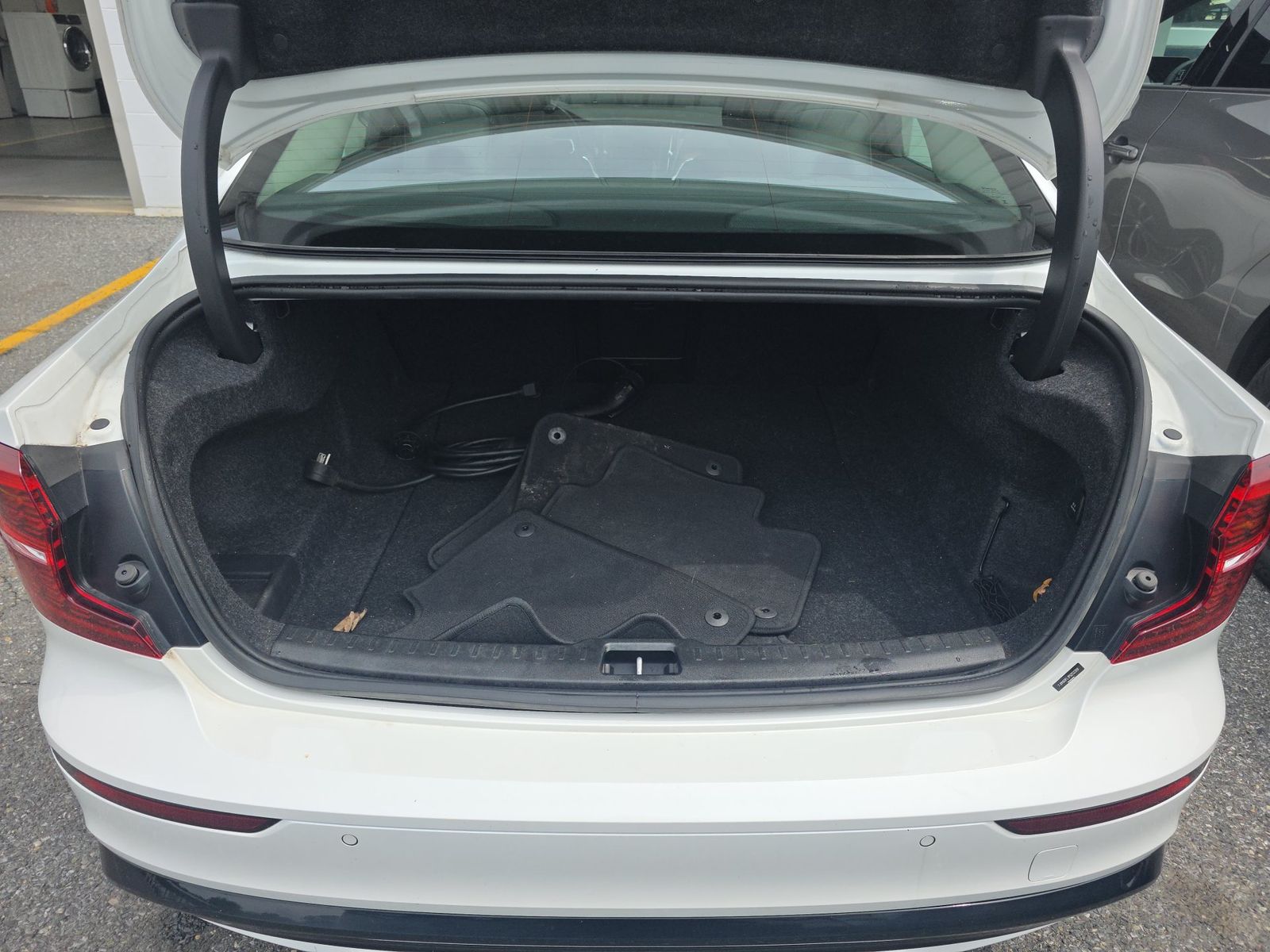 2023 Volvo S60 Recharge T8 Plus AWD