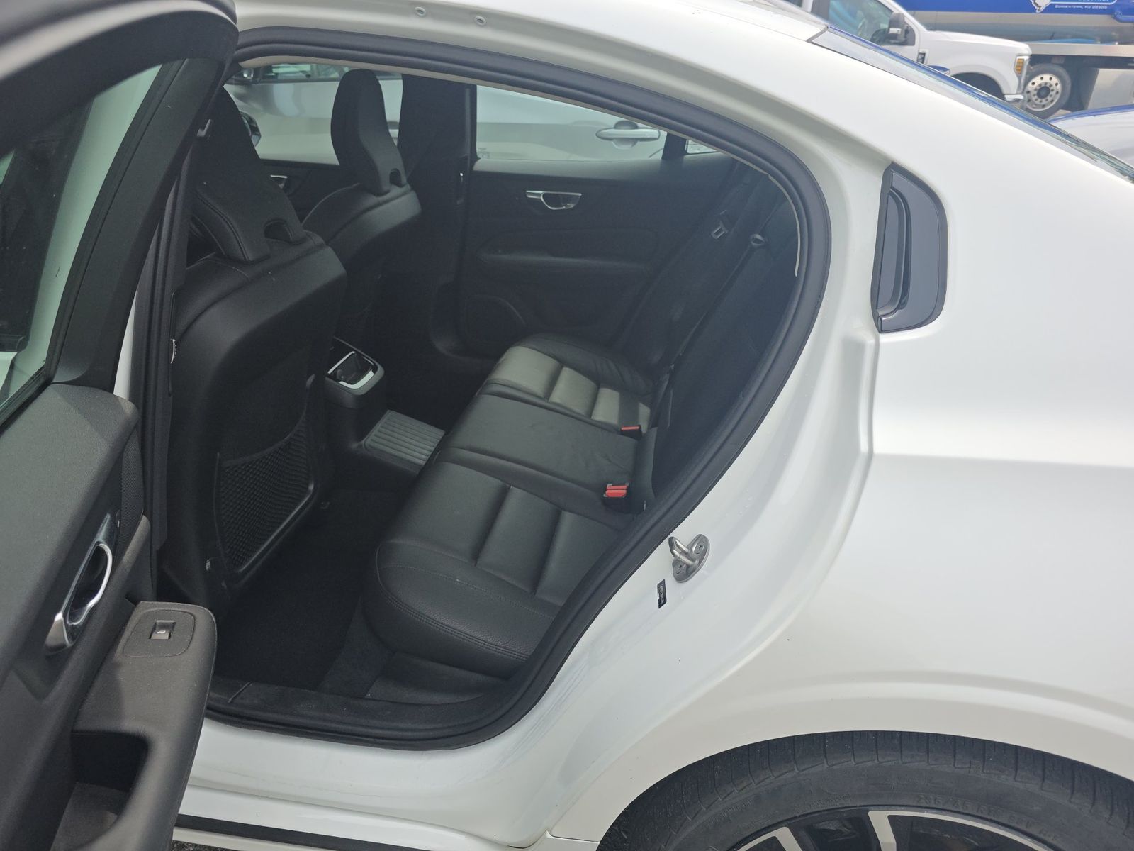 2023 Volvo S60 Recharge T8 Plus AWD