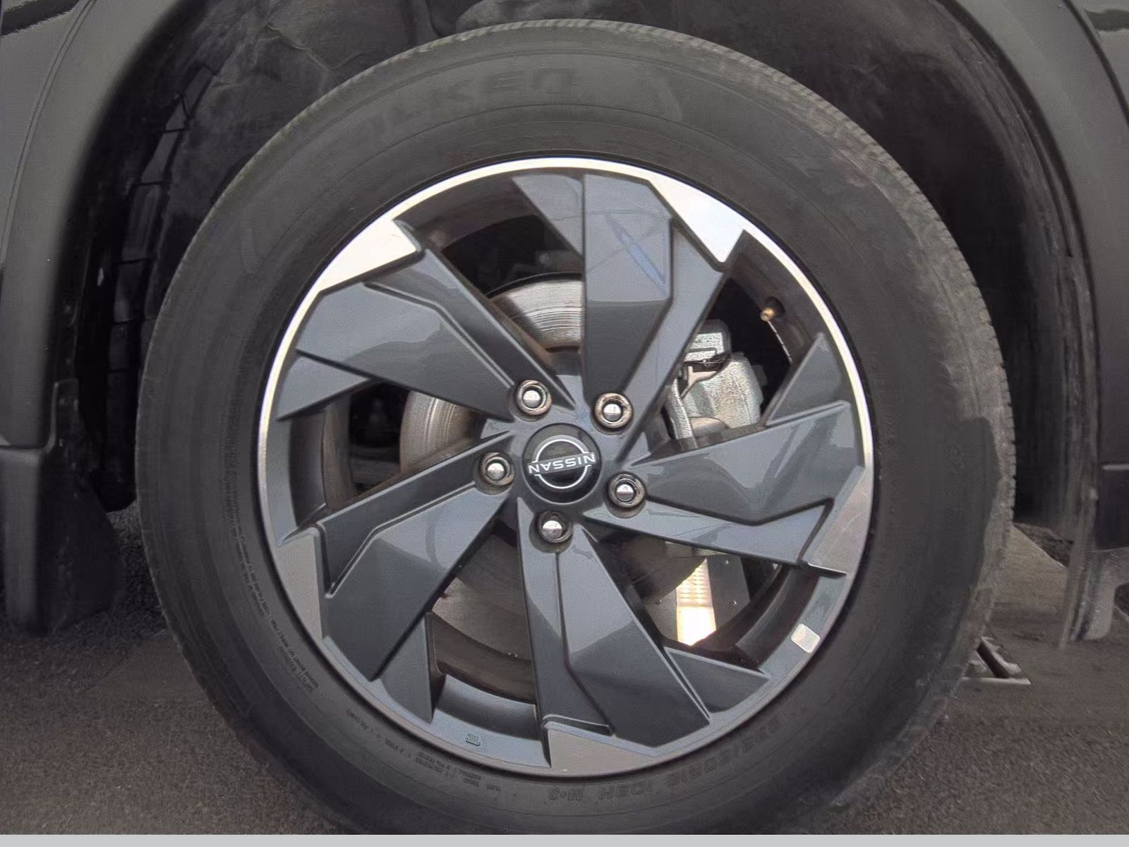 2025 Nissan Rogue SV FWD