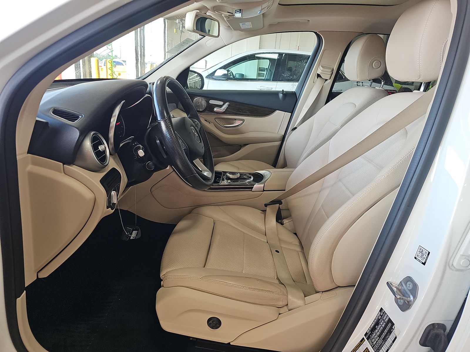 2019 Mercedes-Benz GLC GLC 300 AWD