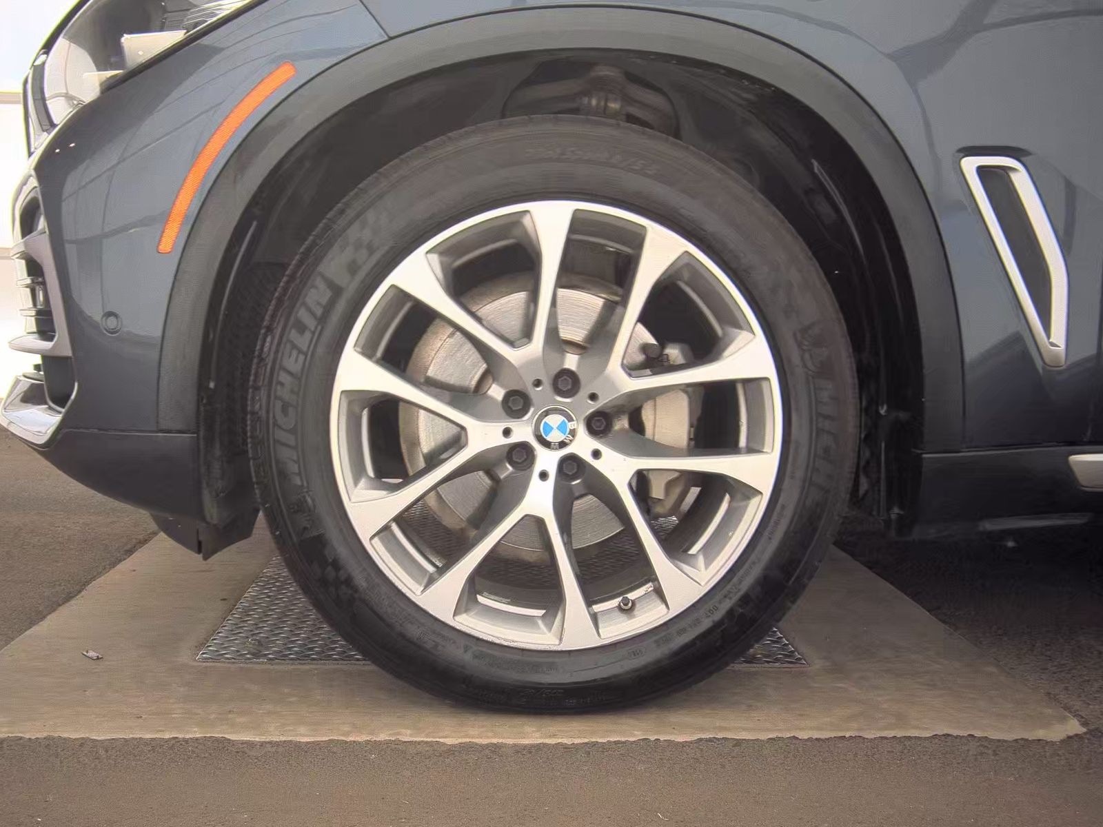 2019 BMW X5 xDrive40i AWD