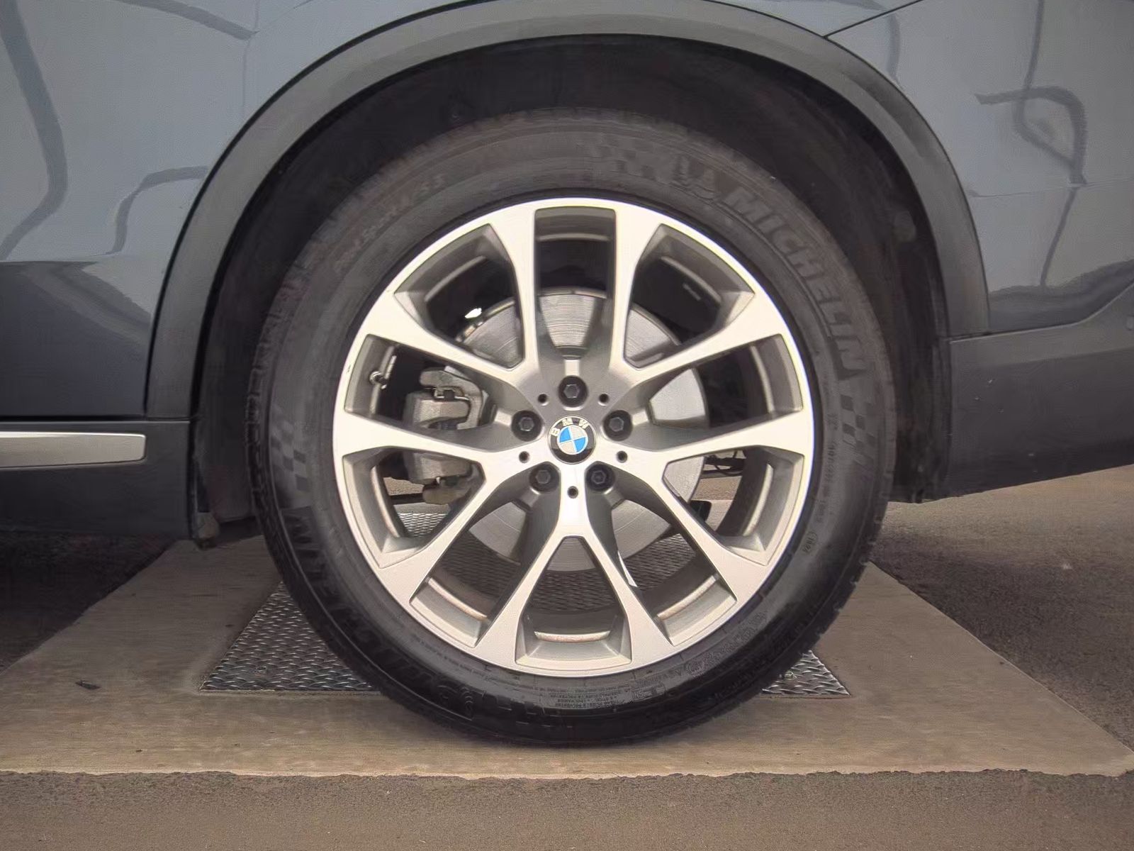 2019 BMW X5 xDrive40i AWD