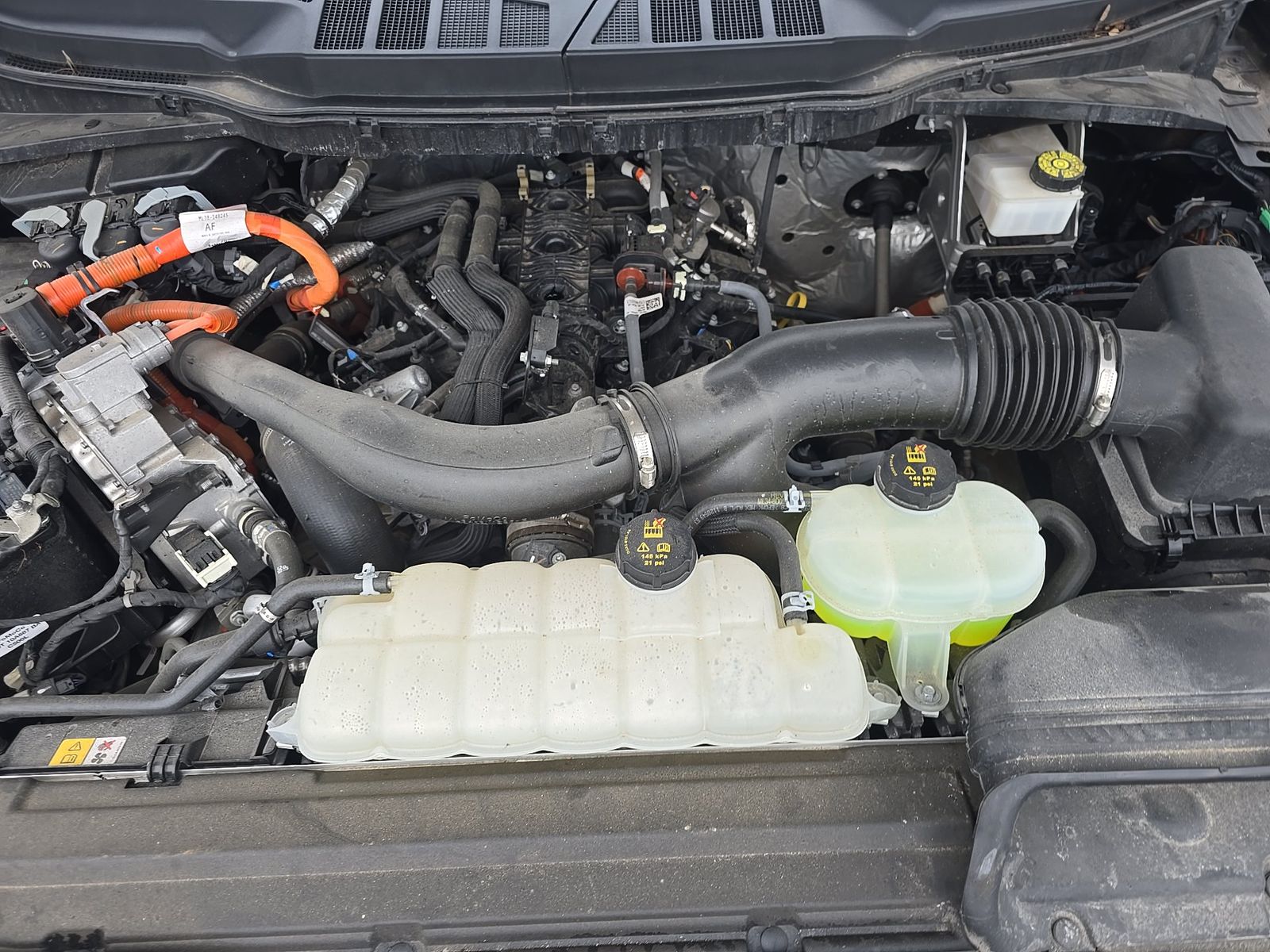 2024 Ford F-150 Hybrid XLT AWD