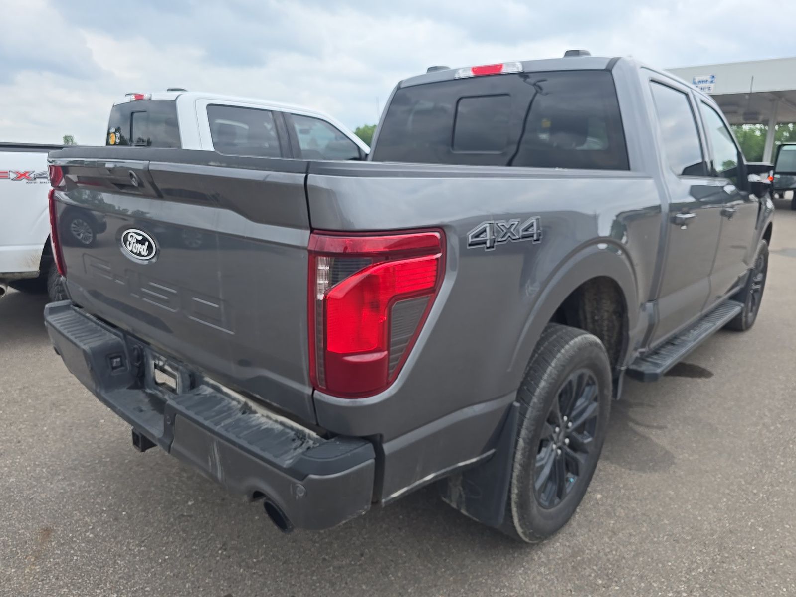 2024 Ford F-150 Hybrid XLT AWD