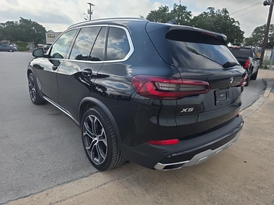 2021 BMW X5 sDrive40i RWD
