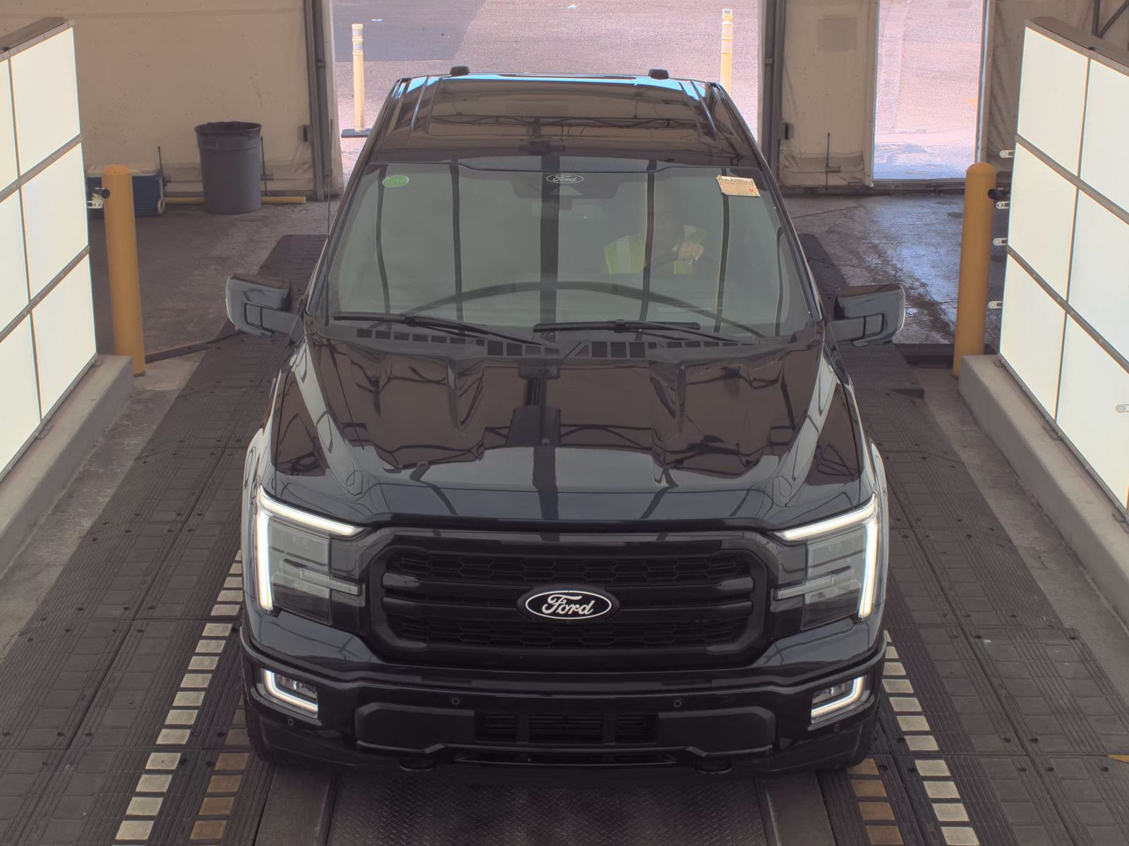 2024 Ford F-150 Hybrid Lariat AWD