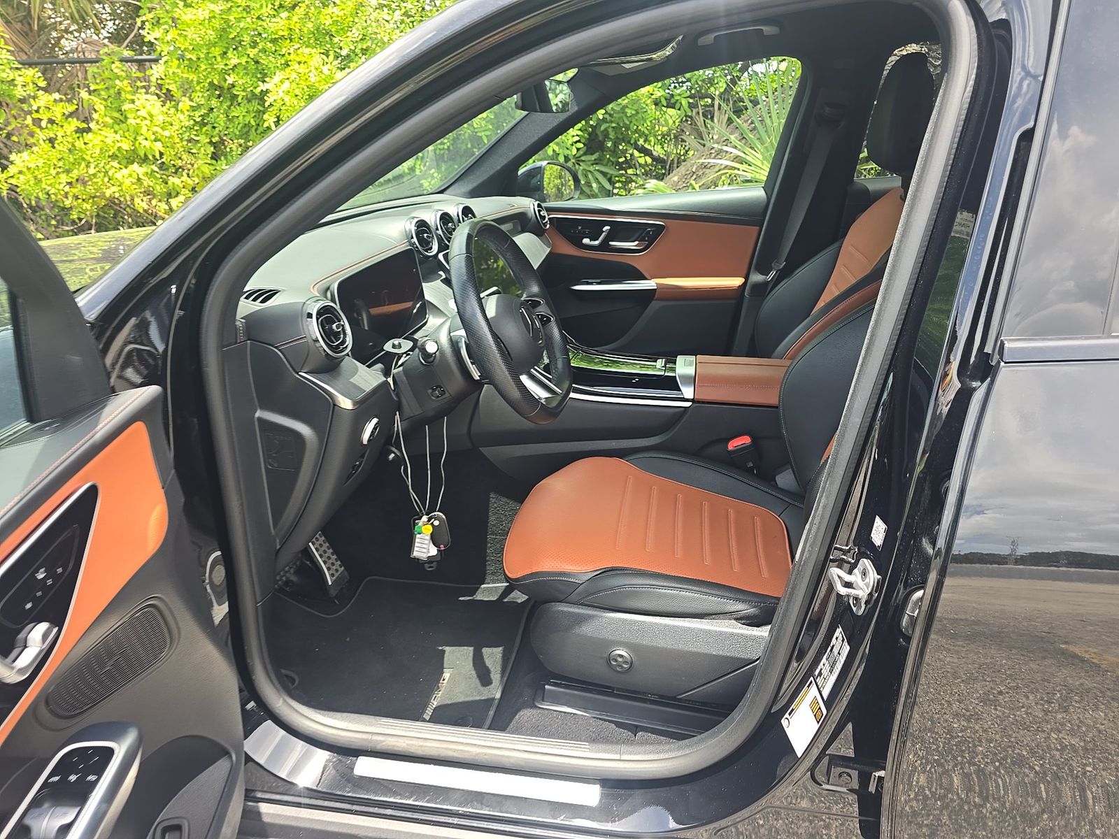 2023 Mercedes-Benz GLC GLC 300 RWD