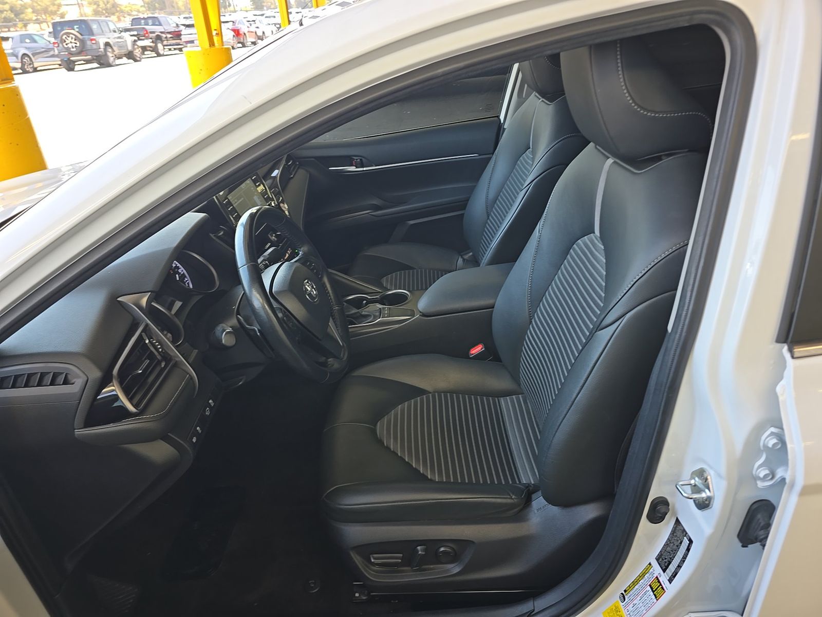 2024 Toyota Camry SE FWD