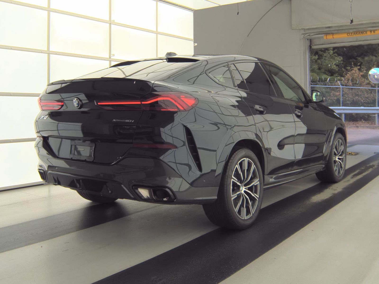 2024 BMW X6 xDrive40i AWD