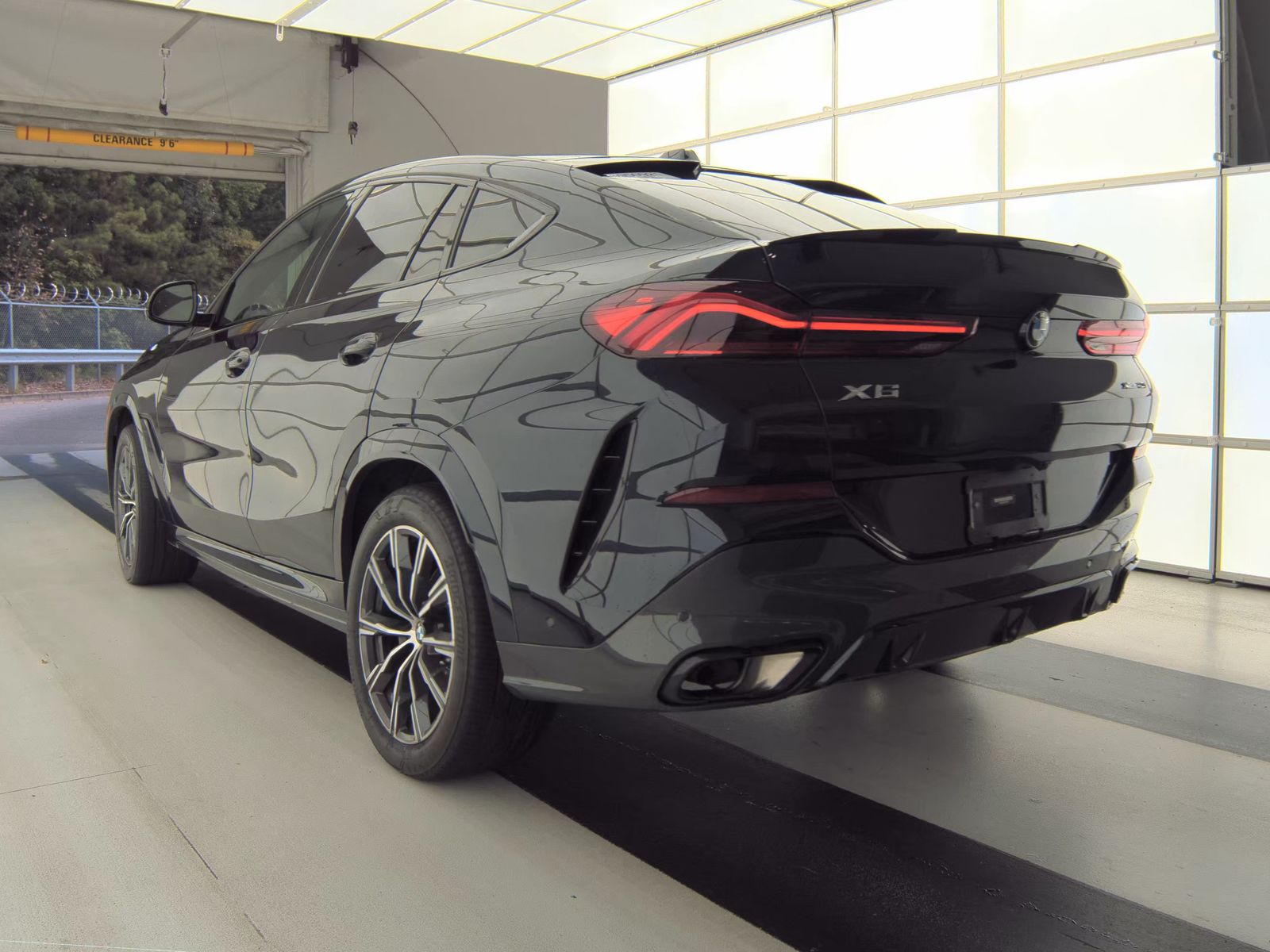 2024 BMW X6 xDrive40i AWD