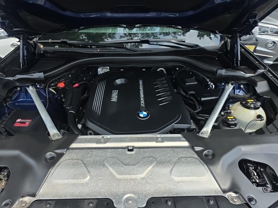2019 BMW X3 M40i AWD