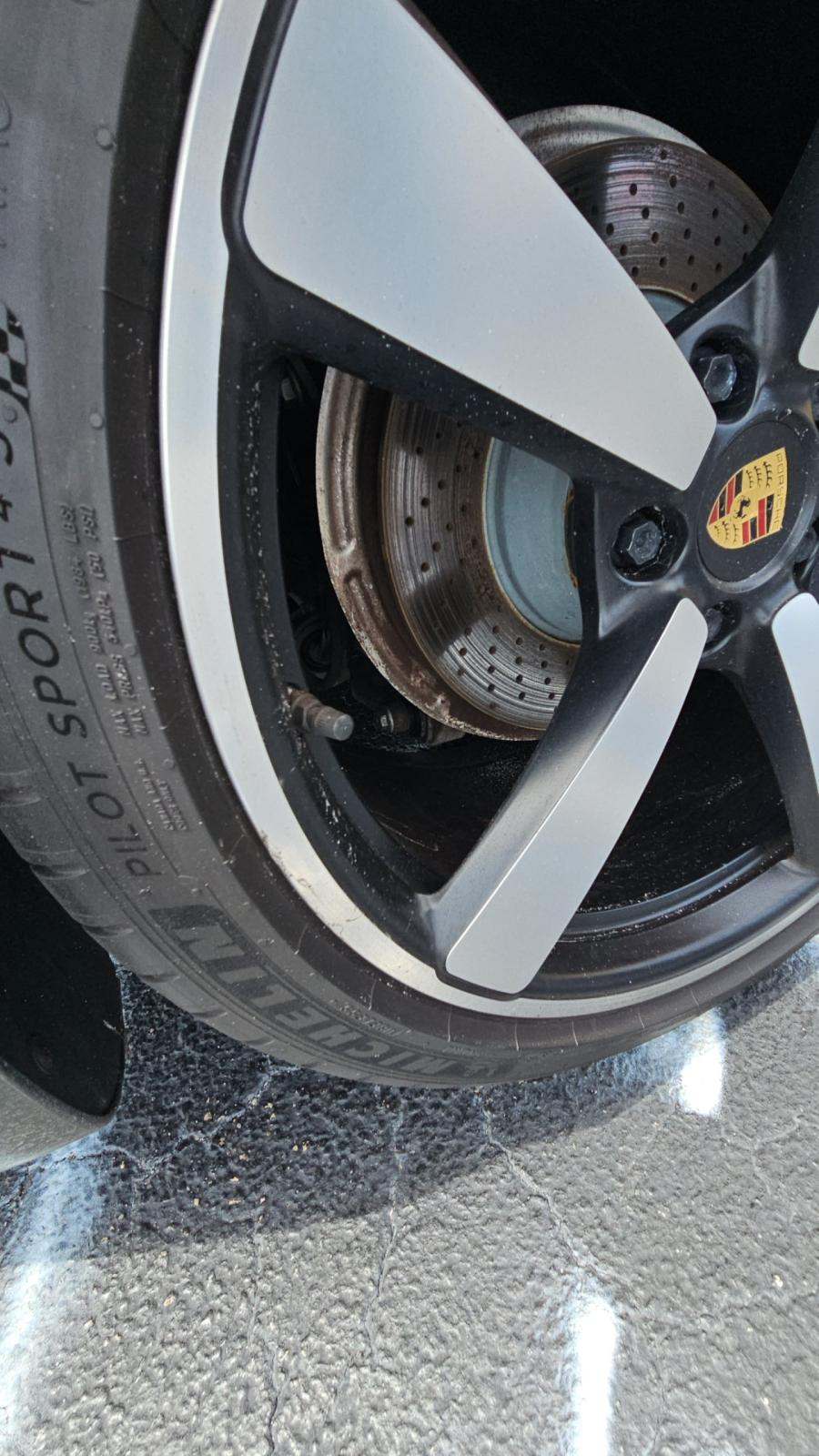 2022 Porsche 911 Carrera RWD