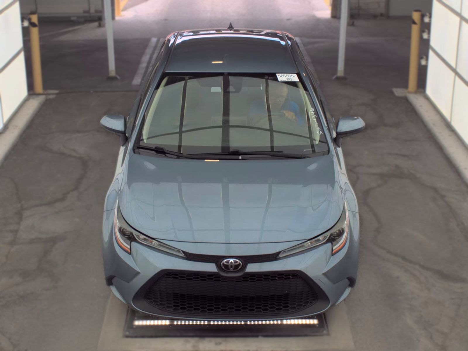 2021 Toyota Corolla LE FWD