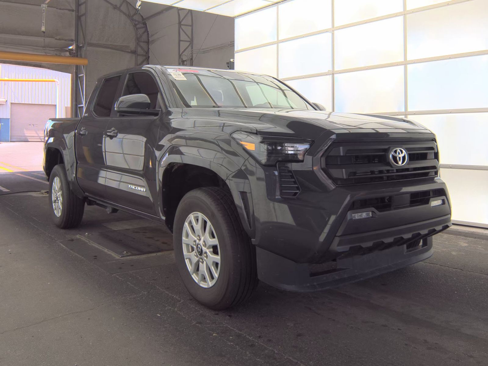 2026 Toyota Tacoma SR5 AWD