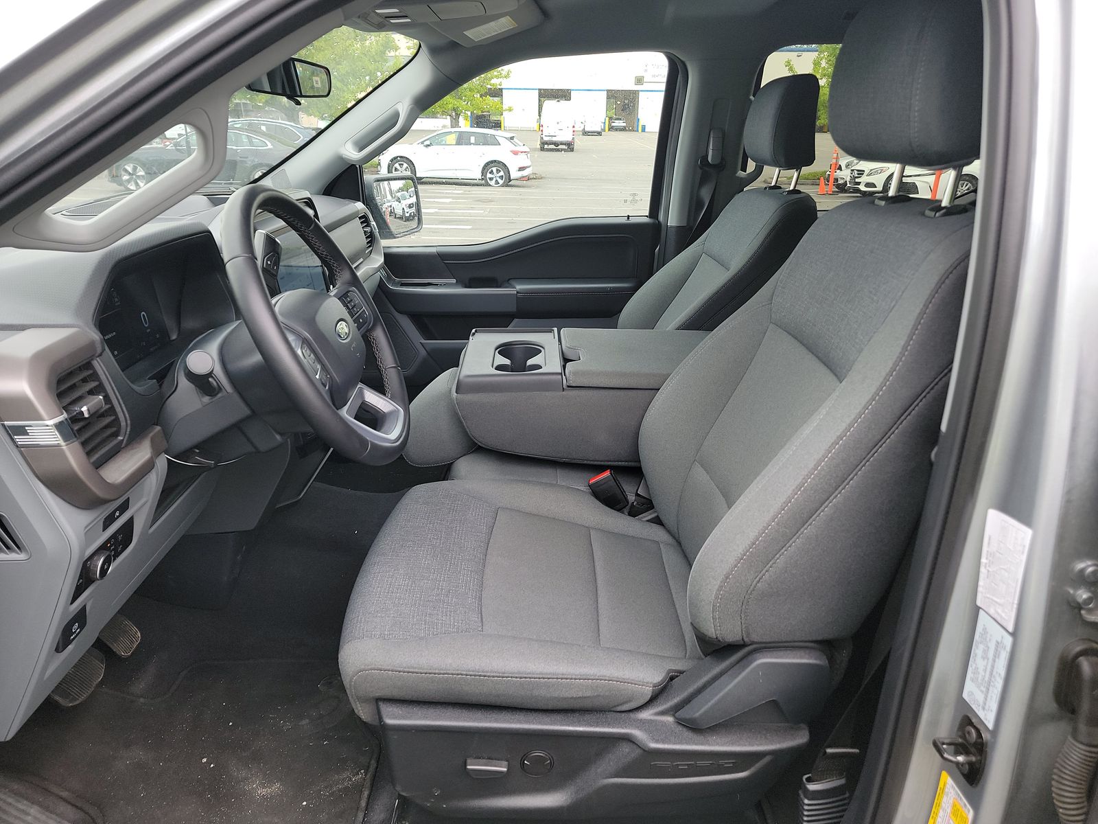 2025 Ford F-150 XLT AWD