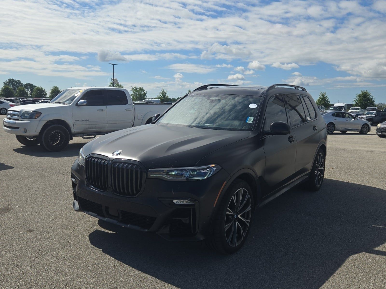 2021 BMW X7 M50i AWD