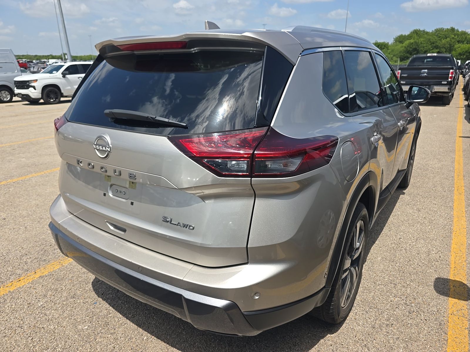 2024 Nissan Rogue SL AWD