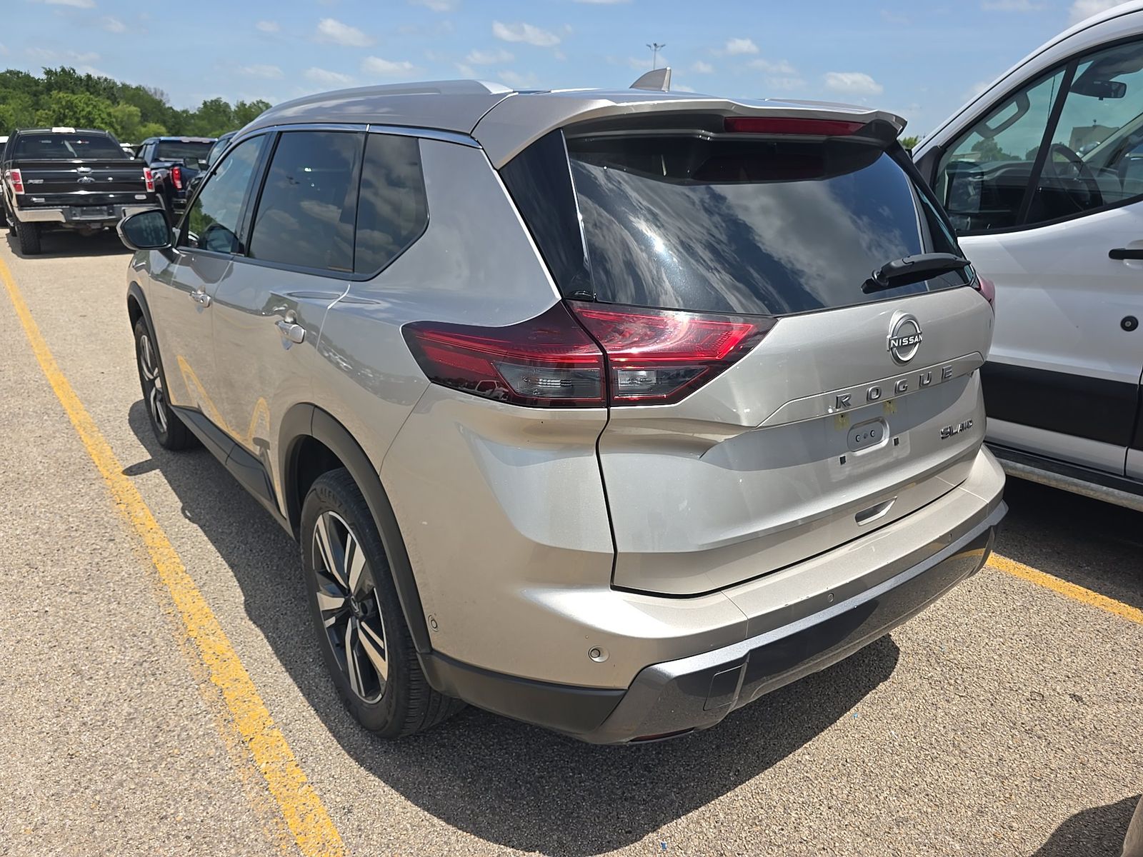 2024 Nissan Rogue SL AWD