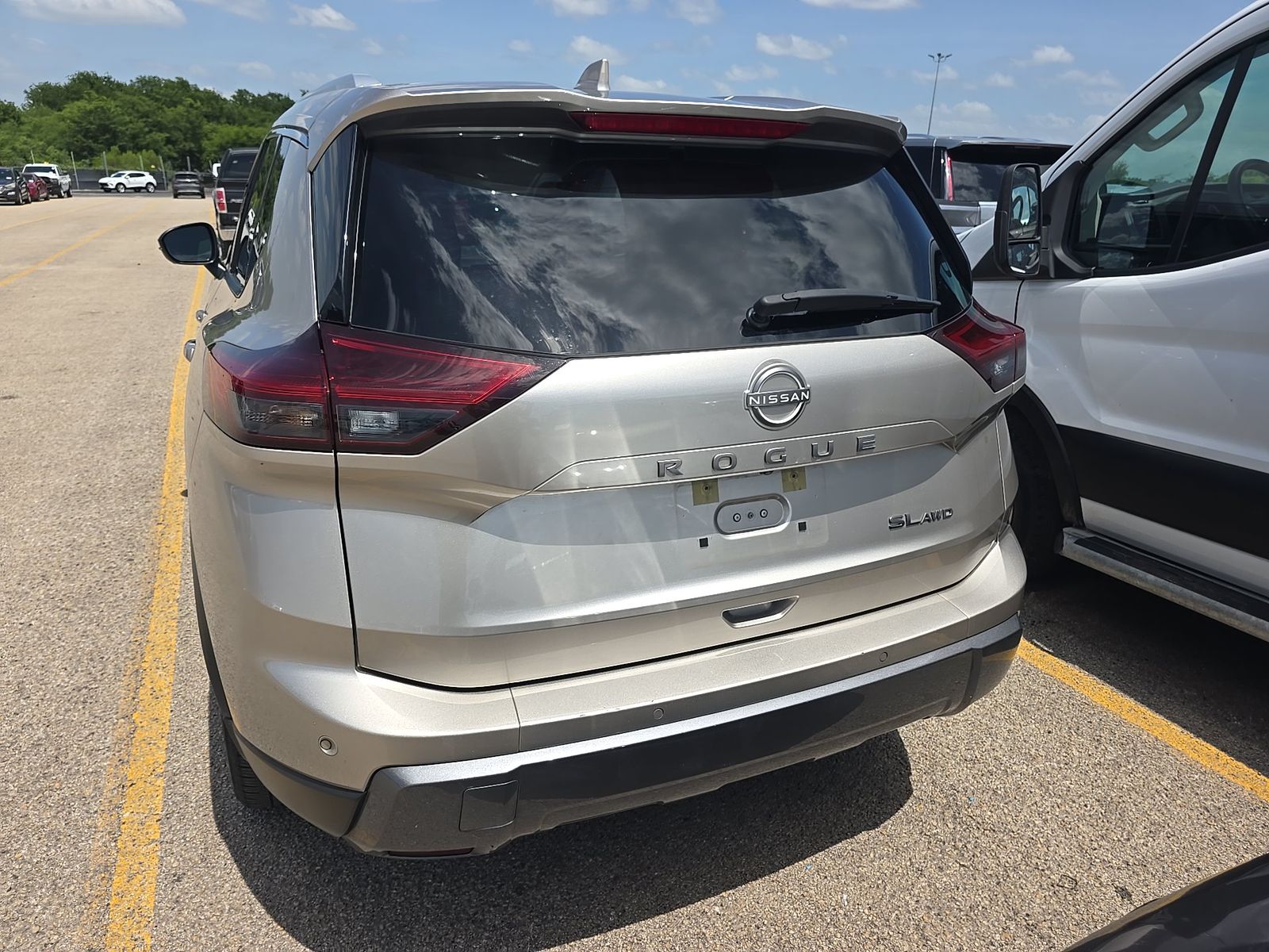 2024 Nissan Rogue SL AWD