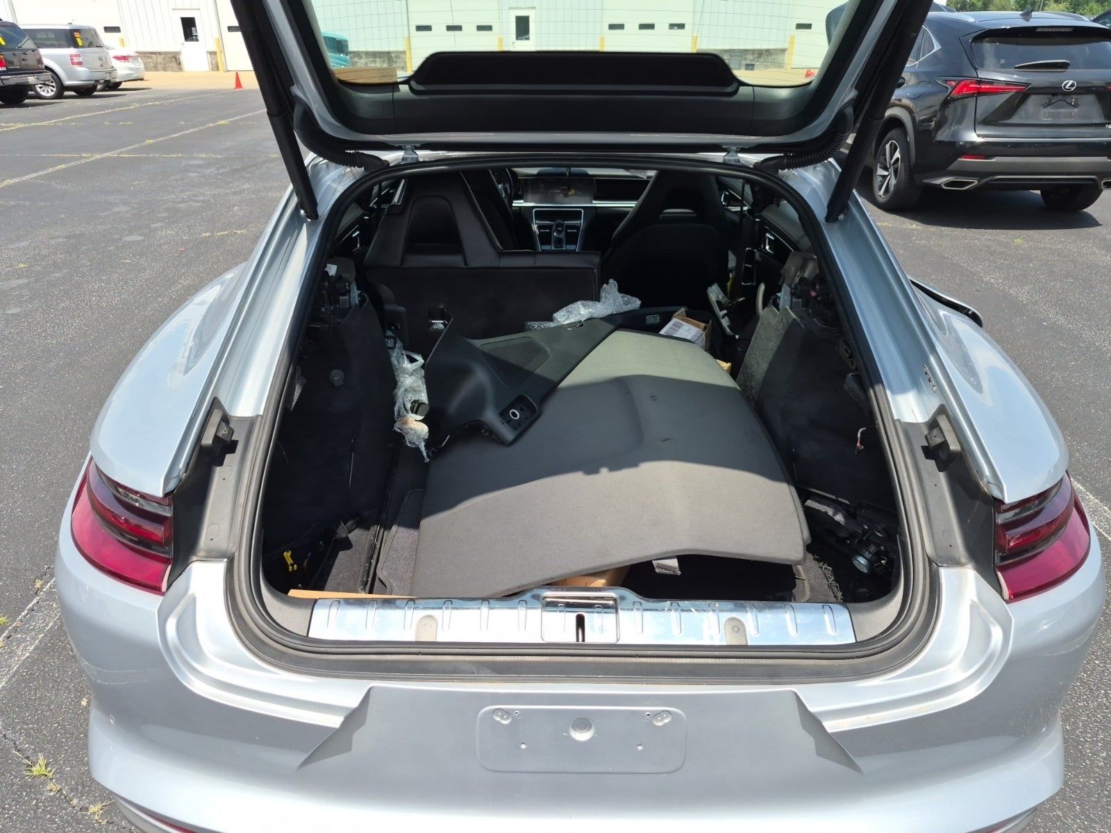 2018 Porsche Panamera Base RWD
