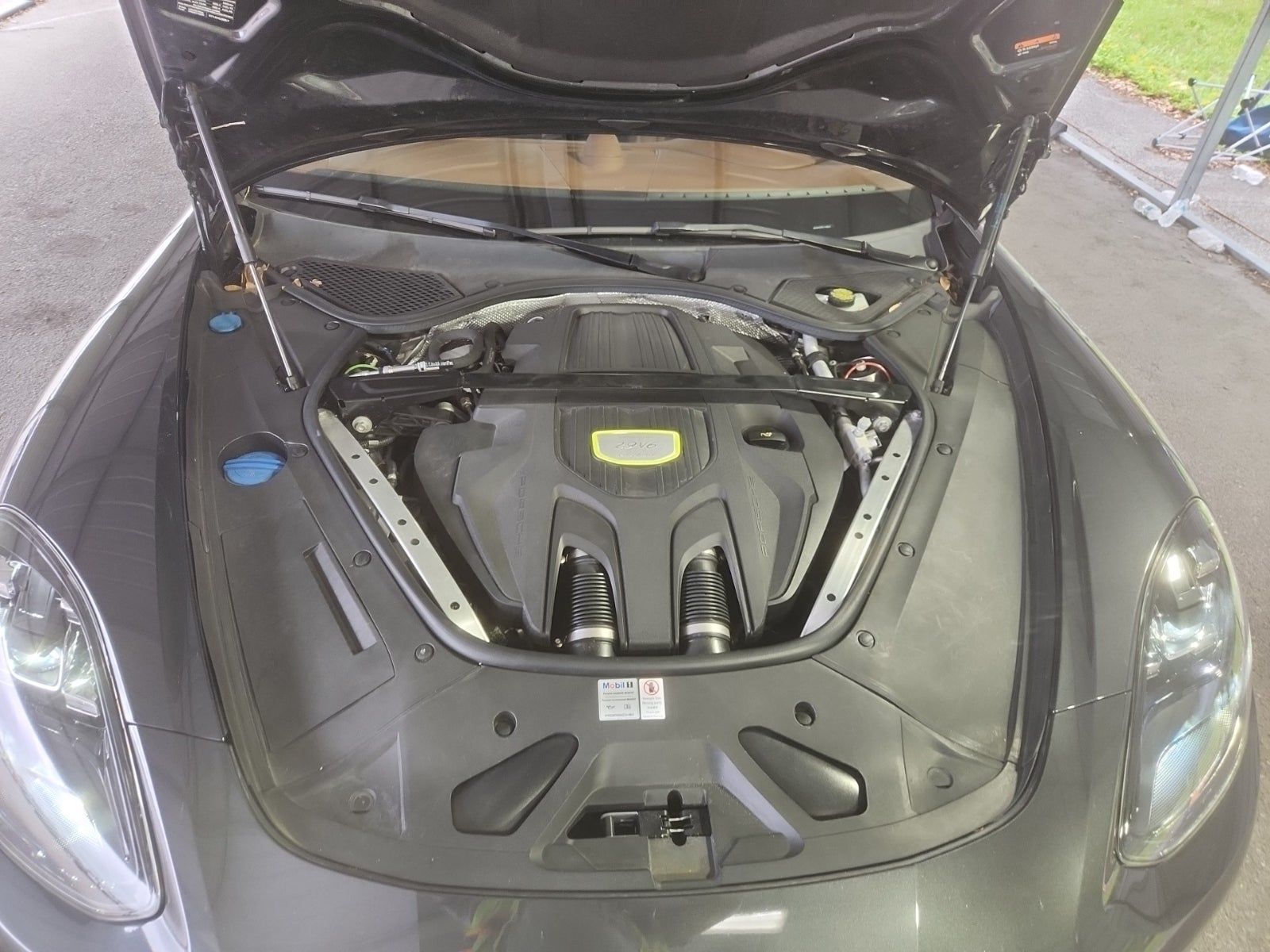 2020 Porsche Panamera E-Hybrid 4 AWD