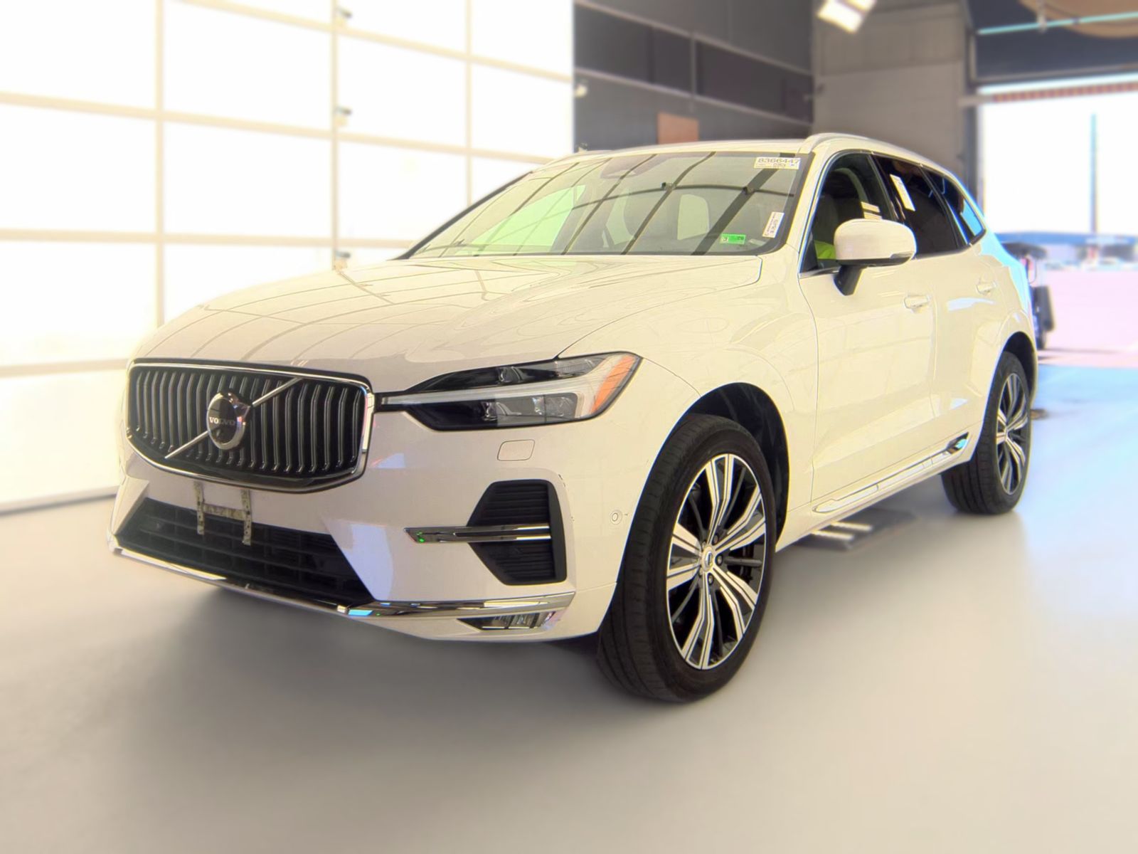 2022 Volvo XC60 B5 Inscription AWD
