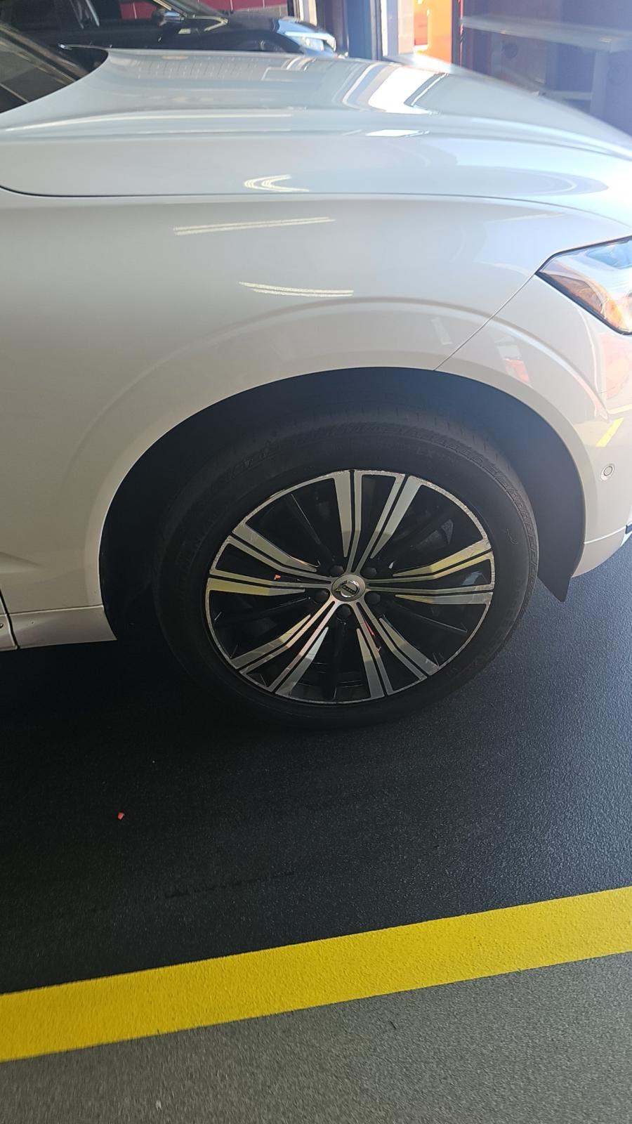 2022 Volvo XC60 B5 Inscription AWD