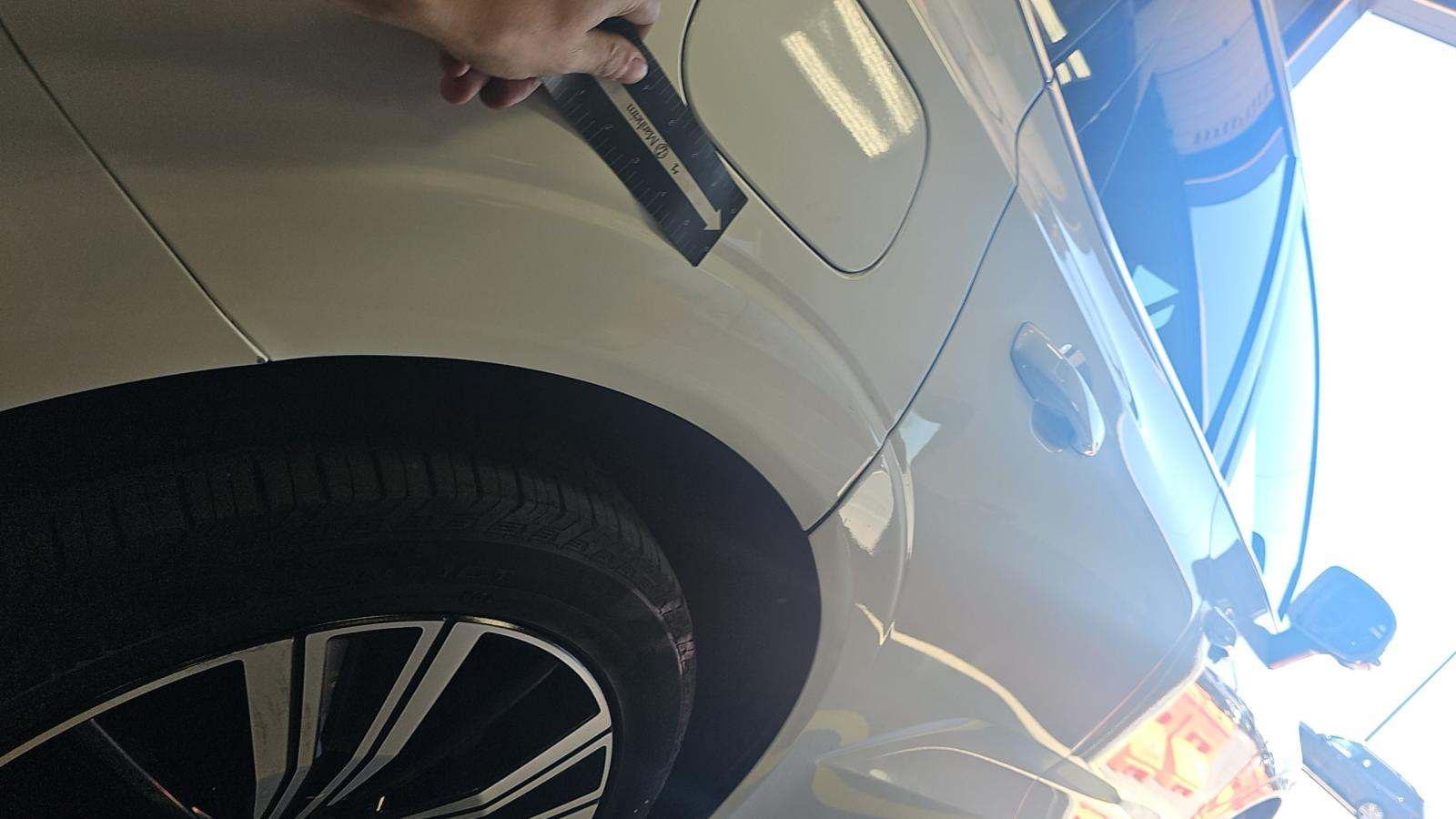2022 Volvo XC60 B5 Inscription AWD