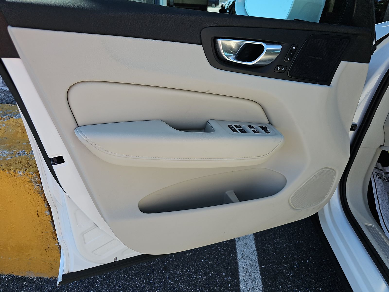 2022 Volvo XC60 B5 Inscription AWD