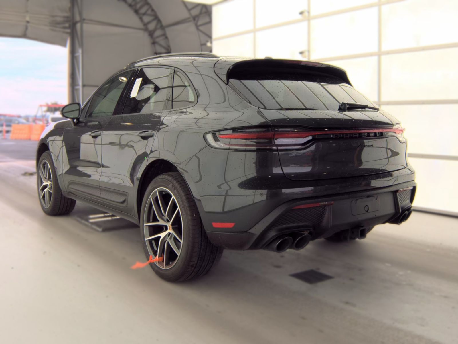 2024 Porsche Macan Base AWD