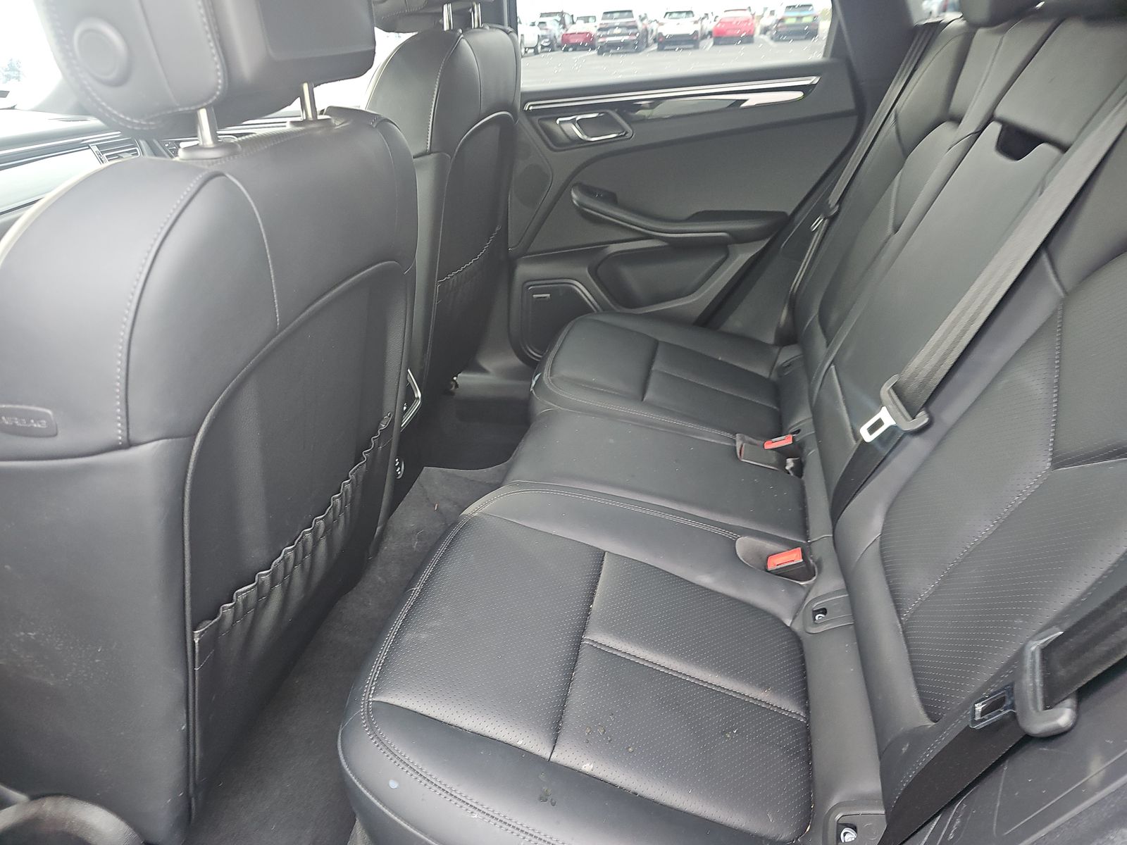 2024 Porsche Macan Base AWD