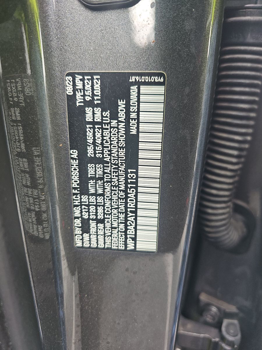 2024 Porsche Cayenne Base AWD
