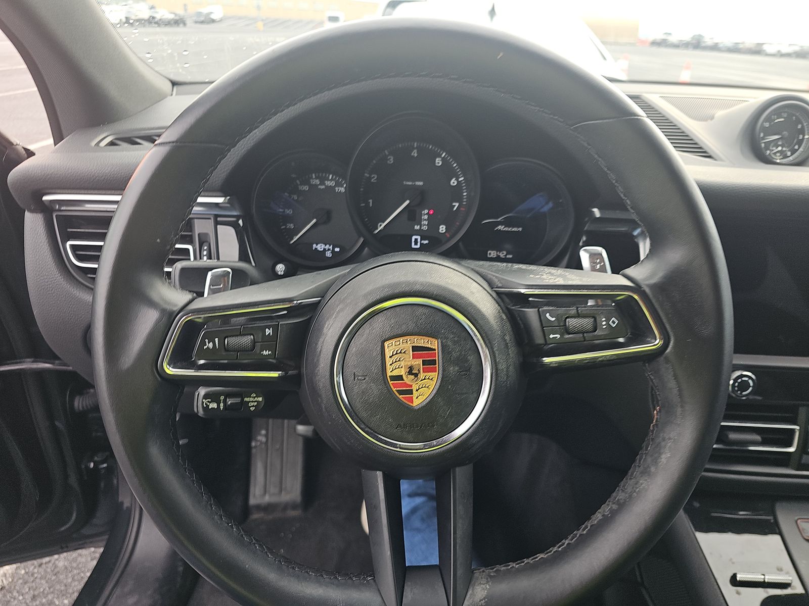 2024 Porsche Macan Base AWD