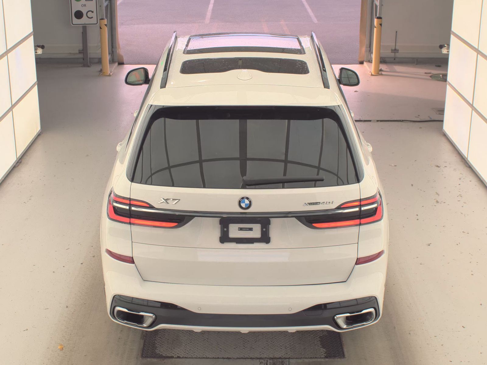 2026 BMW X7 xDrive40i AWD