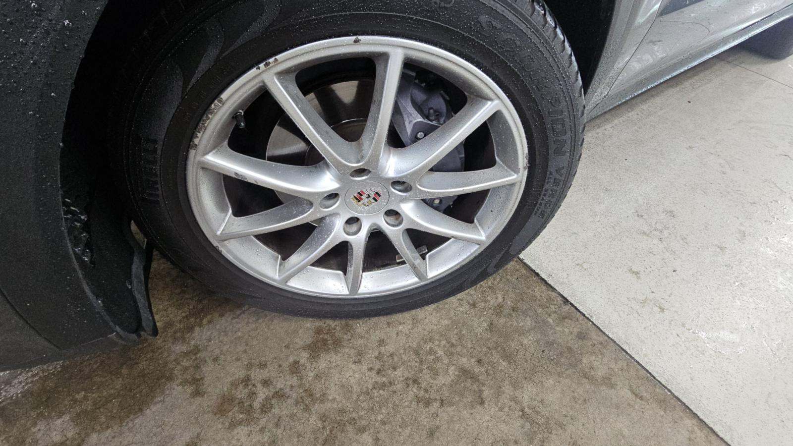 2019 Porsche Cayenne Base AWD