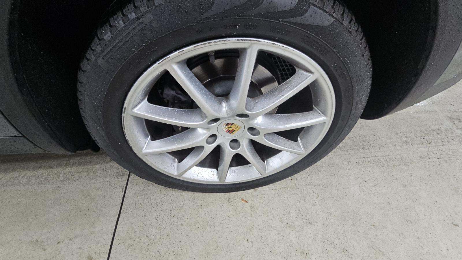 2019 Porsche Cayenne Base AWD