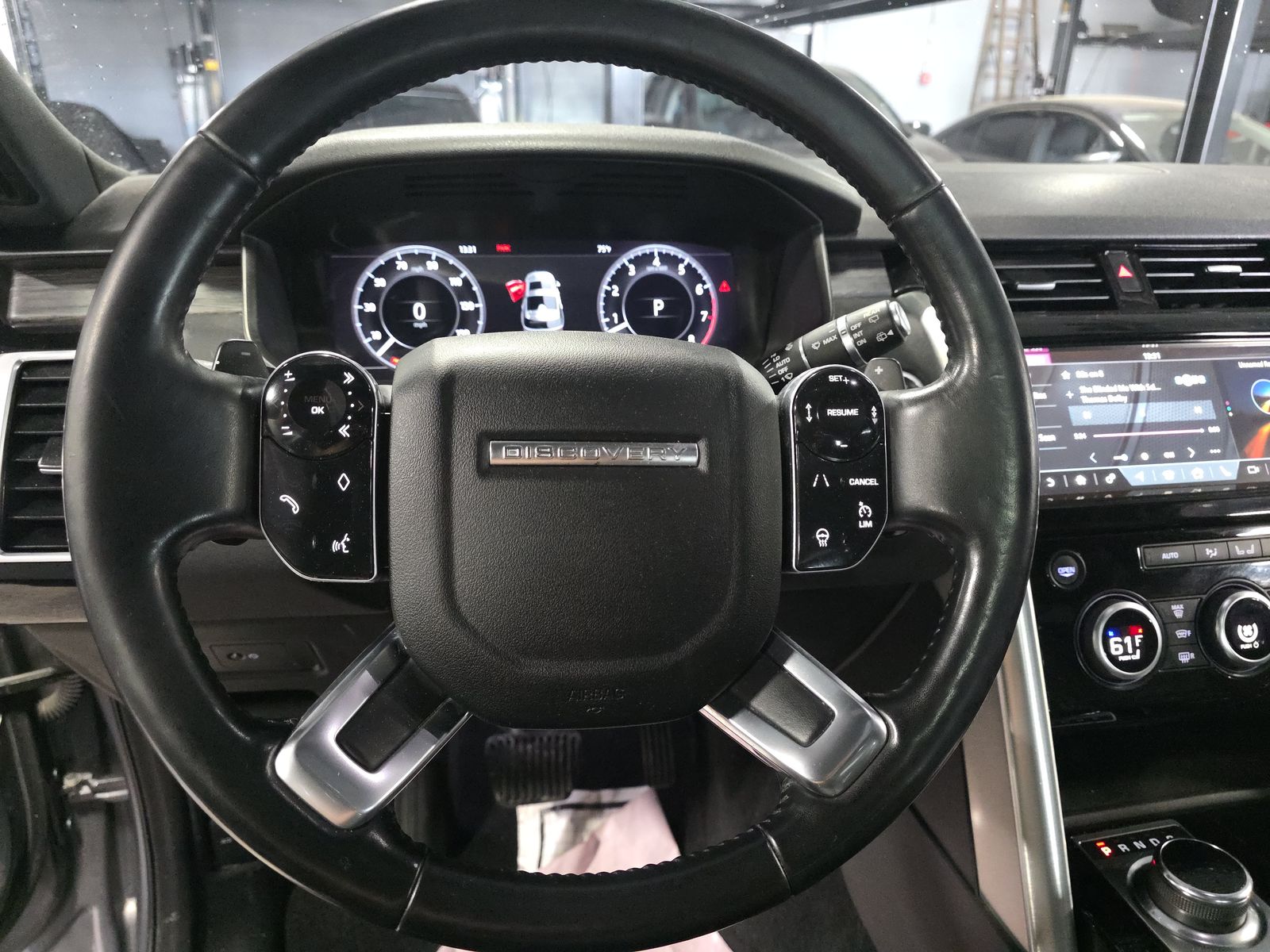 2020 Land Rover Discovery HSE FWD