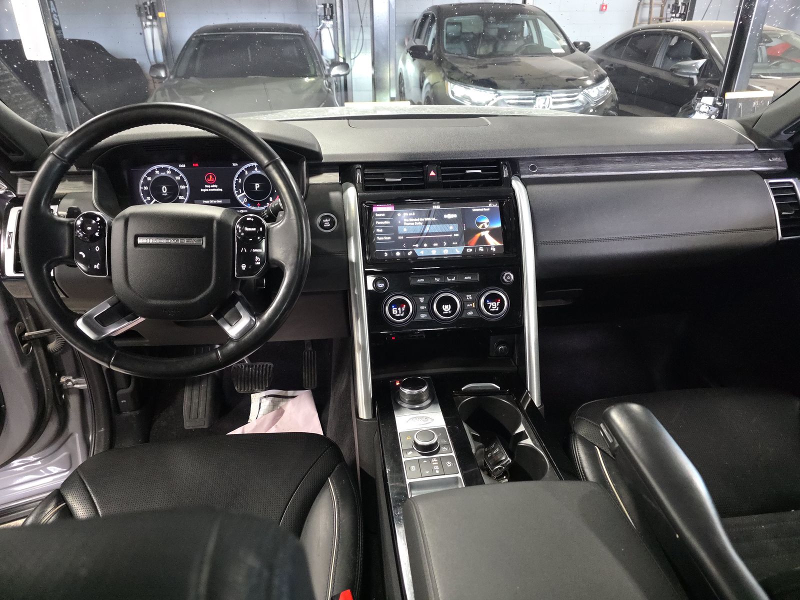 2020 Land Rover Discovery HSE FWD