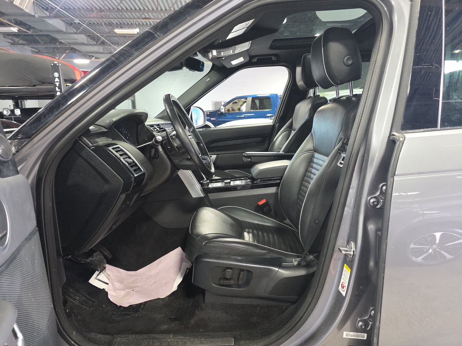 2020 Land Rover Discovery HSE FWD