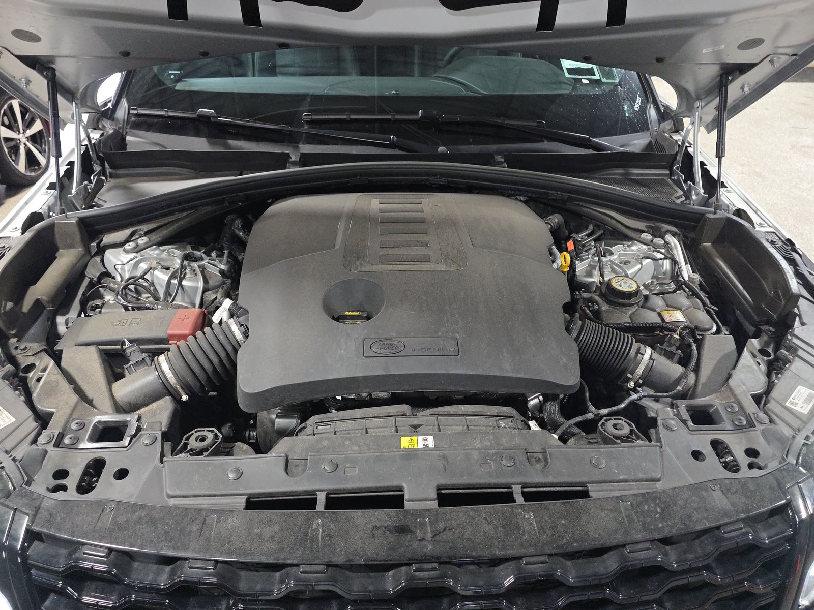 2023 Land Rover Range Rover Velar R-Dynamic S FWD