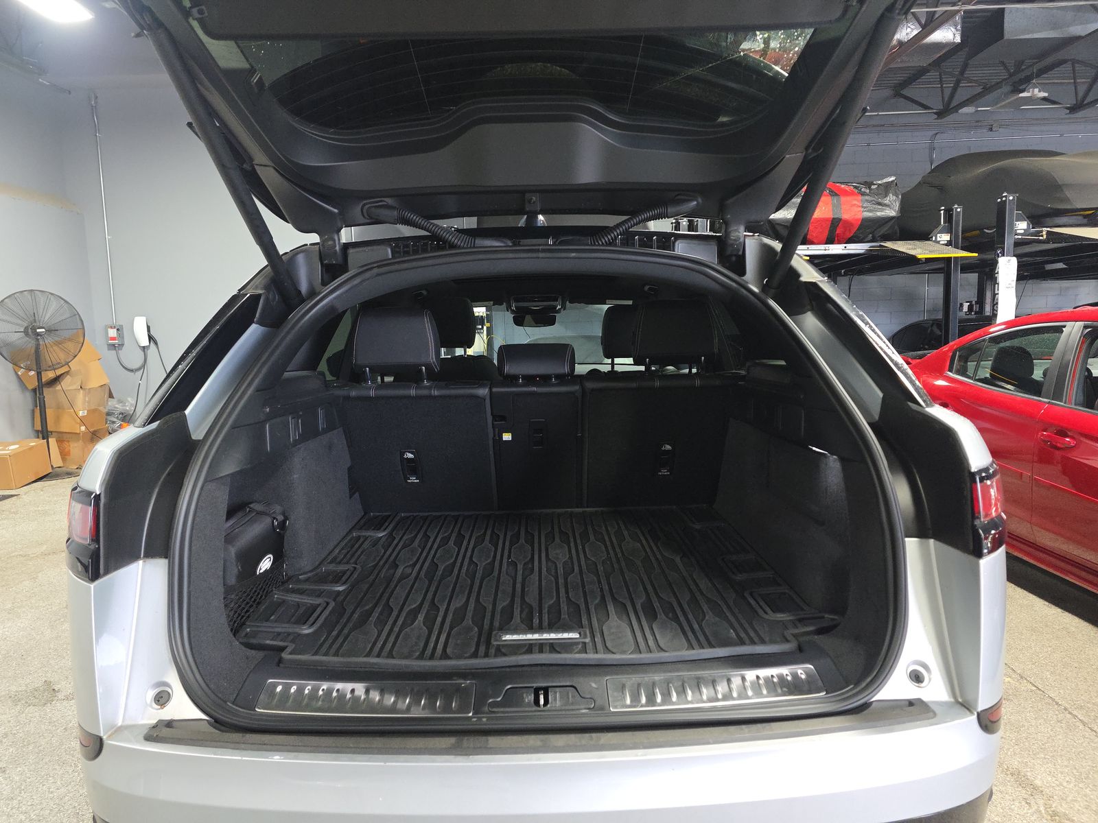 2023 Land Rover Range Rover Velar R-Dynamic S FWD
