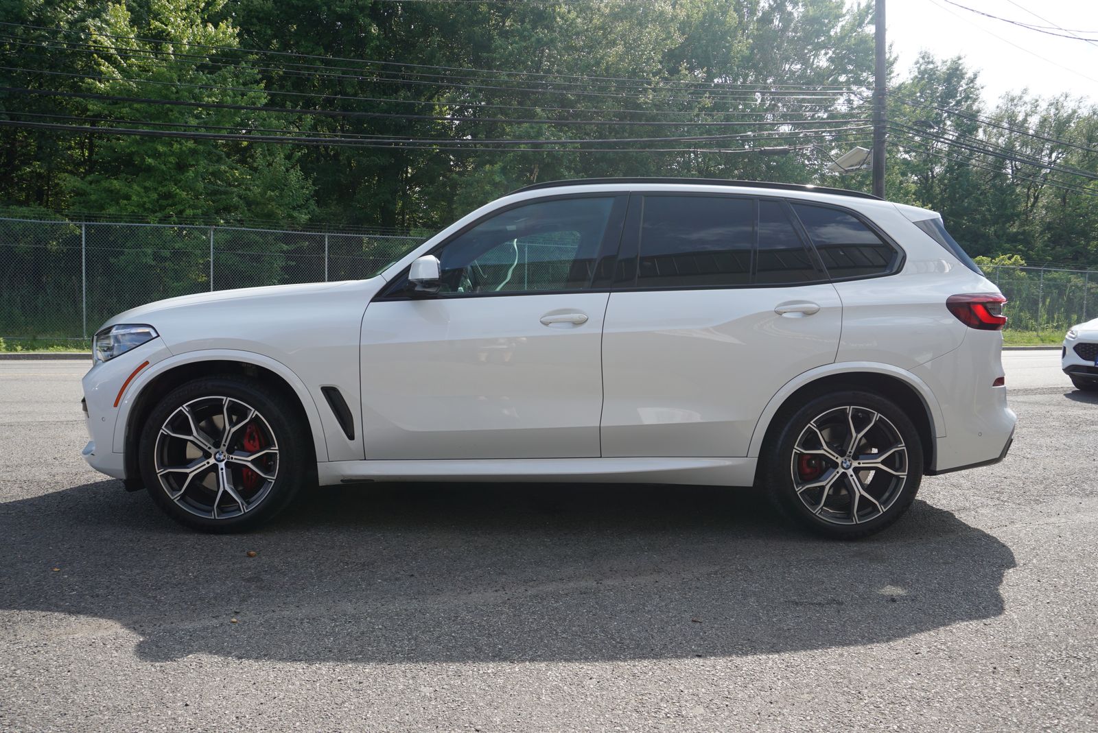 2023 BMW X5 xDrive40i AWD