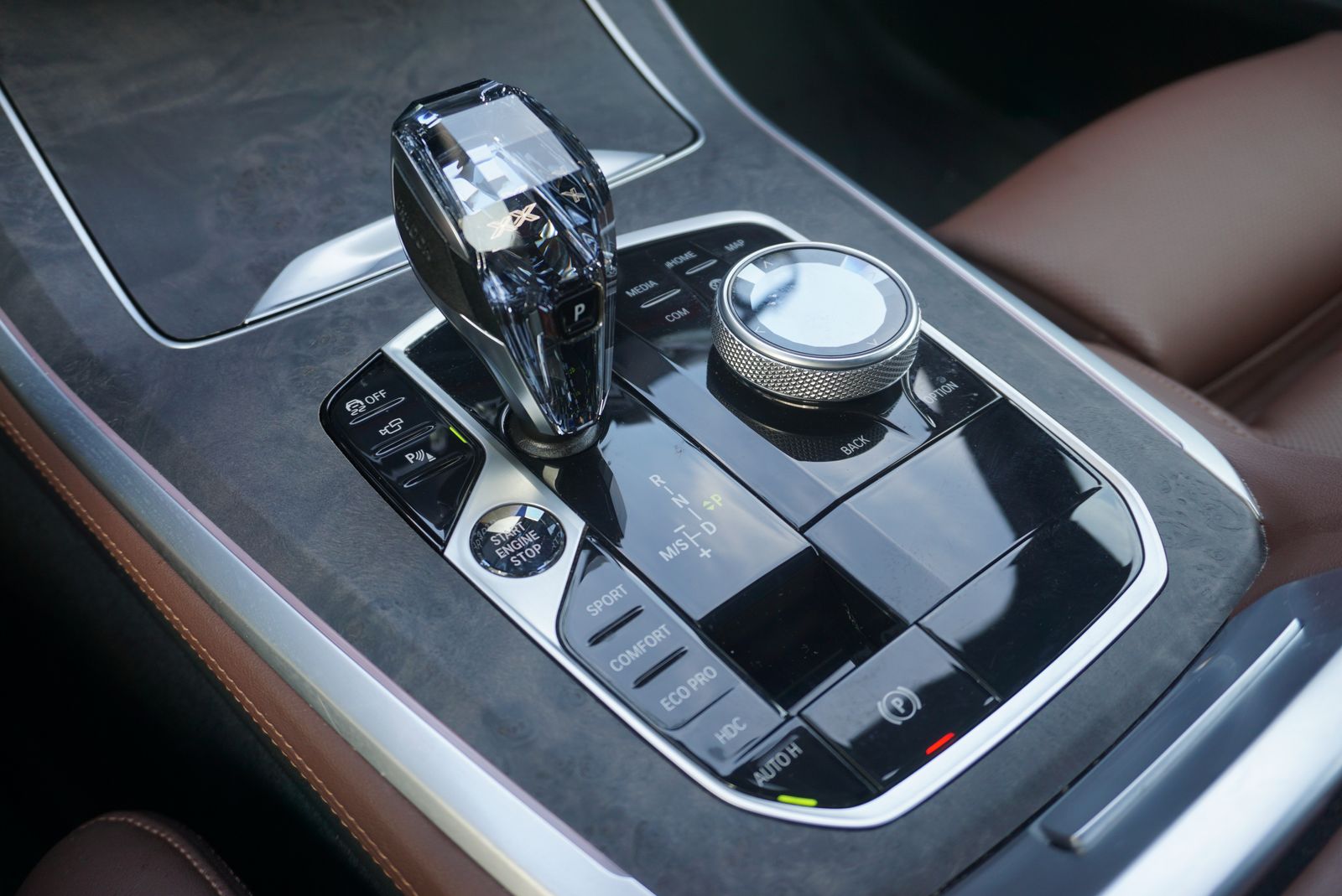 2023 BMW X5 xDrive40i AWD